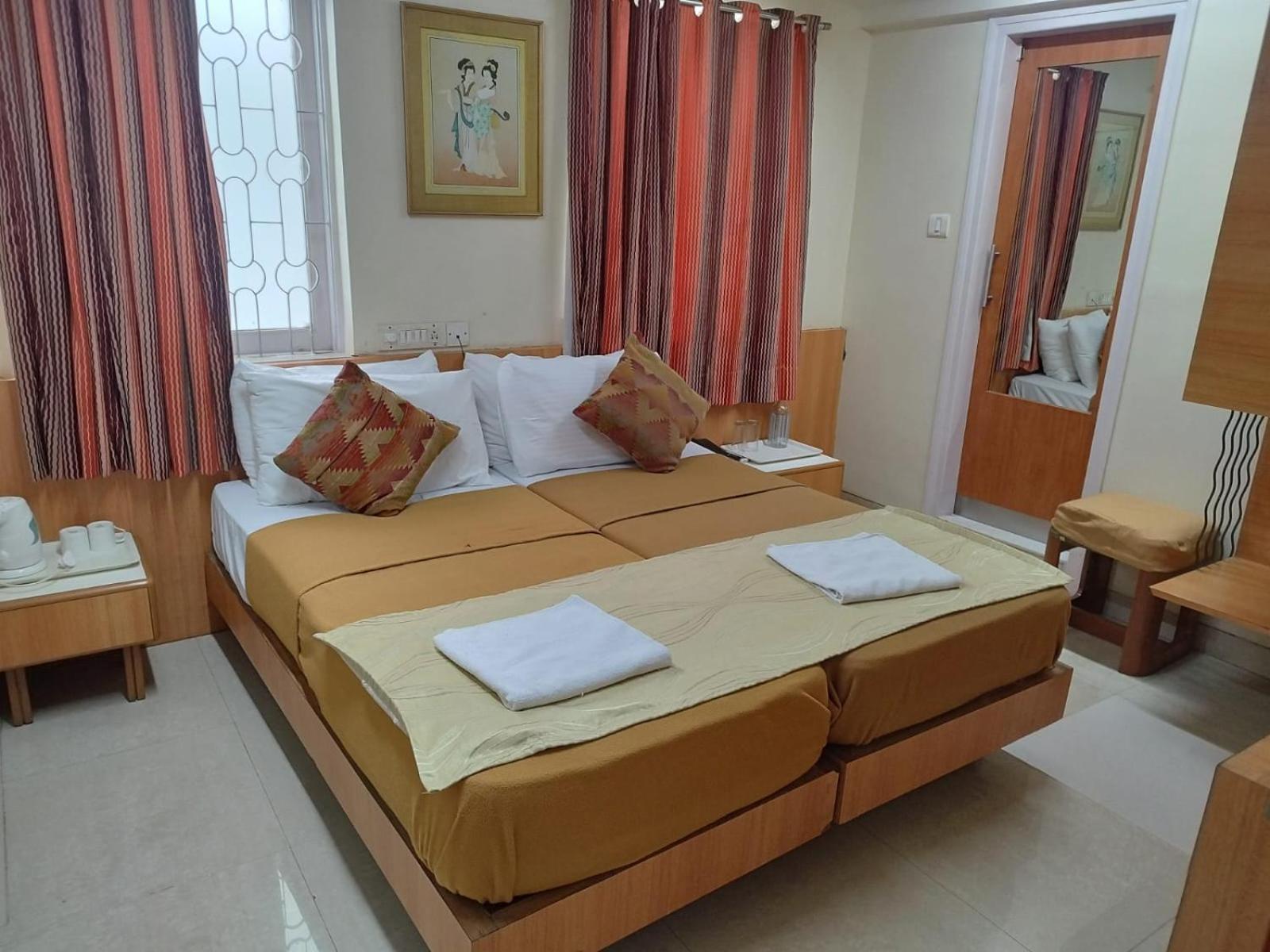 Empire Hotel Mumbai Dış mekan fotoğraf